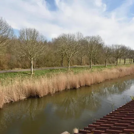 In Zuytland Buiten By The Water Tatil Evi Simonshaven