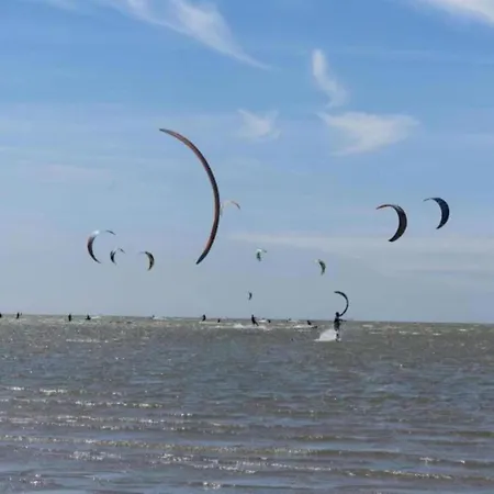 Holiday home In Zuytland Buiten By The Water *