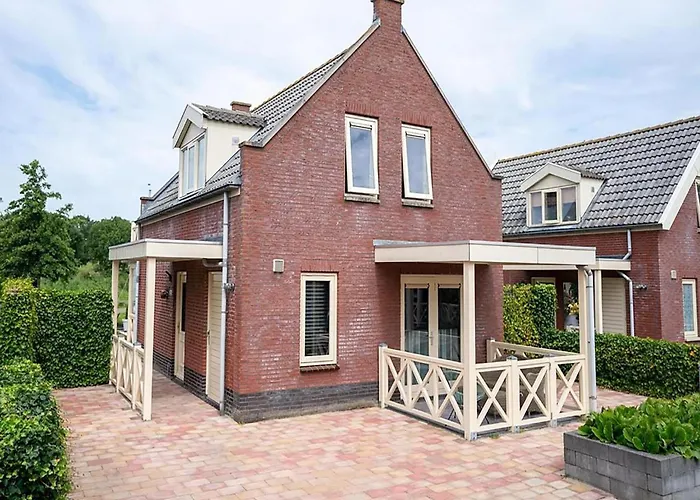 In Zuytland Buiten By The Water Holiday home